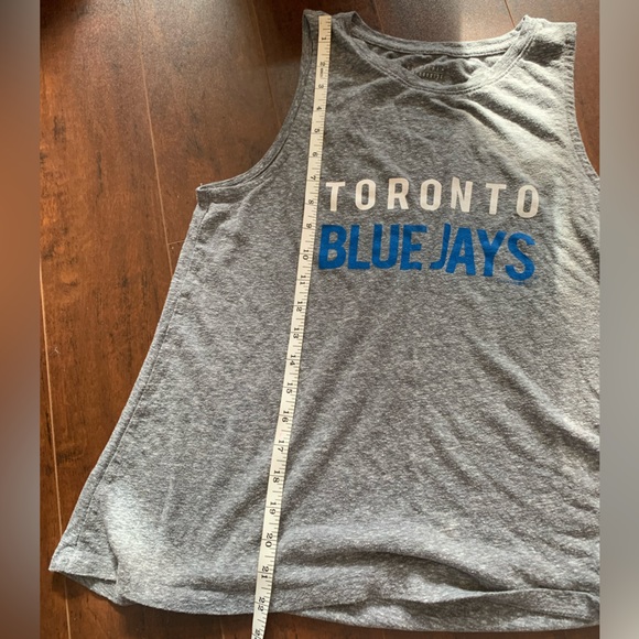 2/20$ 🛍 Toronto Blue Jays Genuine Merchandise size M - Picture 4 of 4